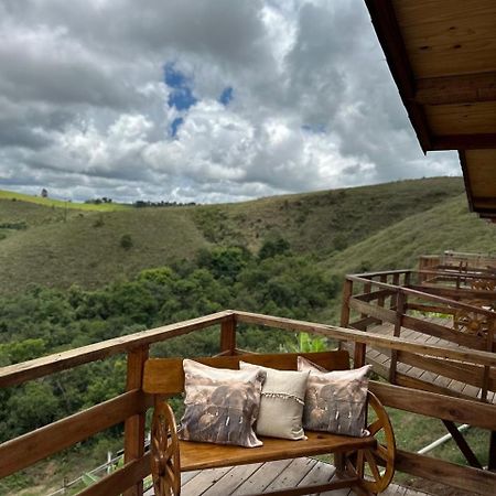 Chacrinha Pousada E Restaurante Chale Tucano Caldas  Eksteriør bilde